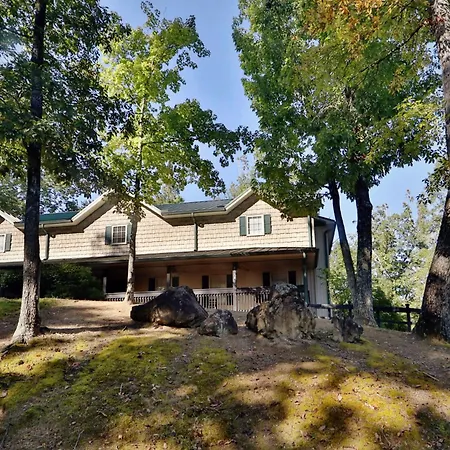 Oak Tree Lodge #3 By Eden Crest Vacation Rentals